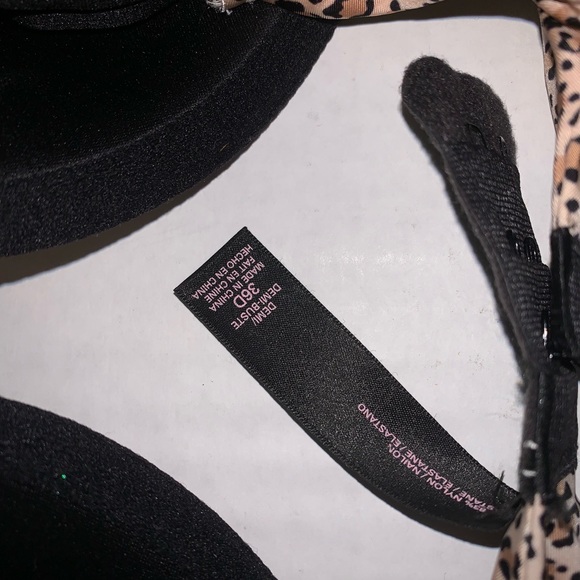 Victoria’s Secret 36D tshirt bra - Picture 3 of 3